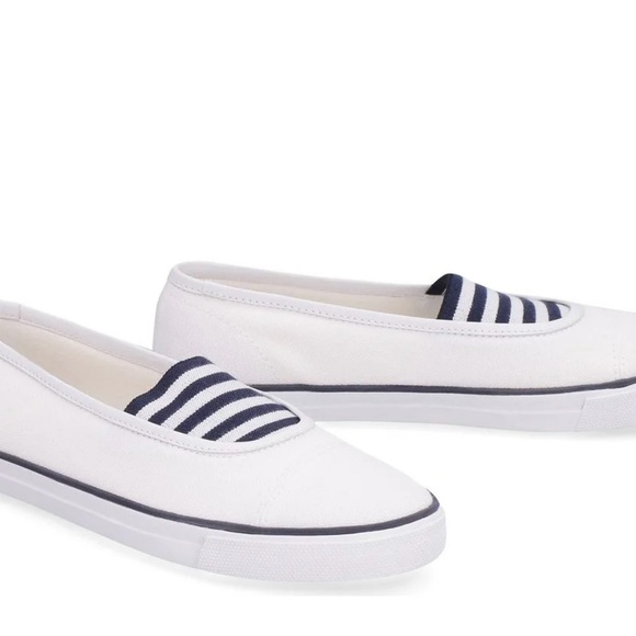 Saint Laurent Ferry Slip-On Sneakers - Picture 8 of 9